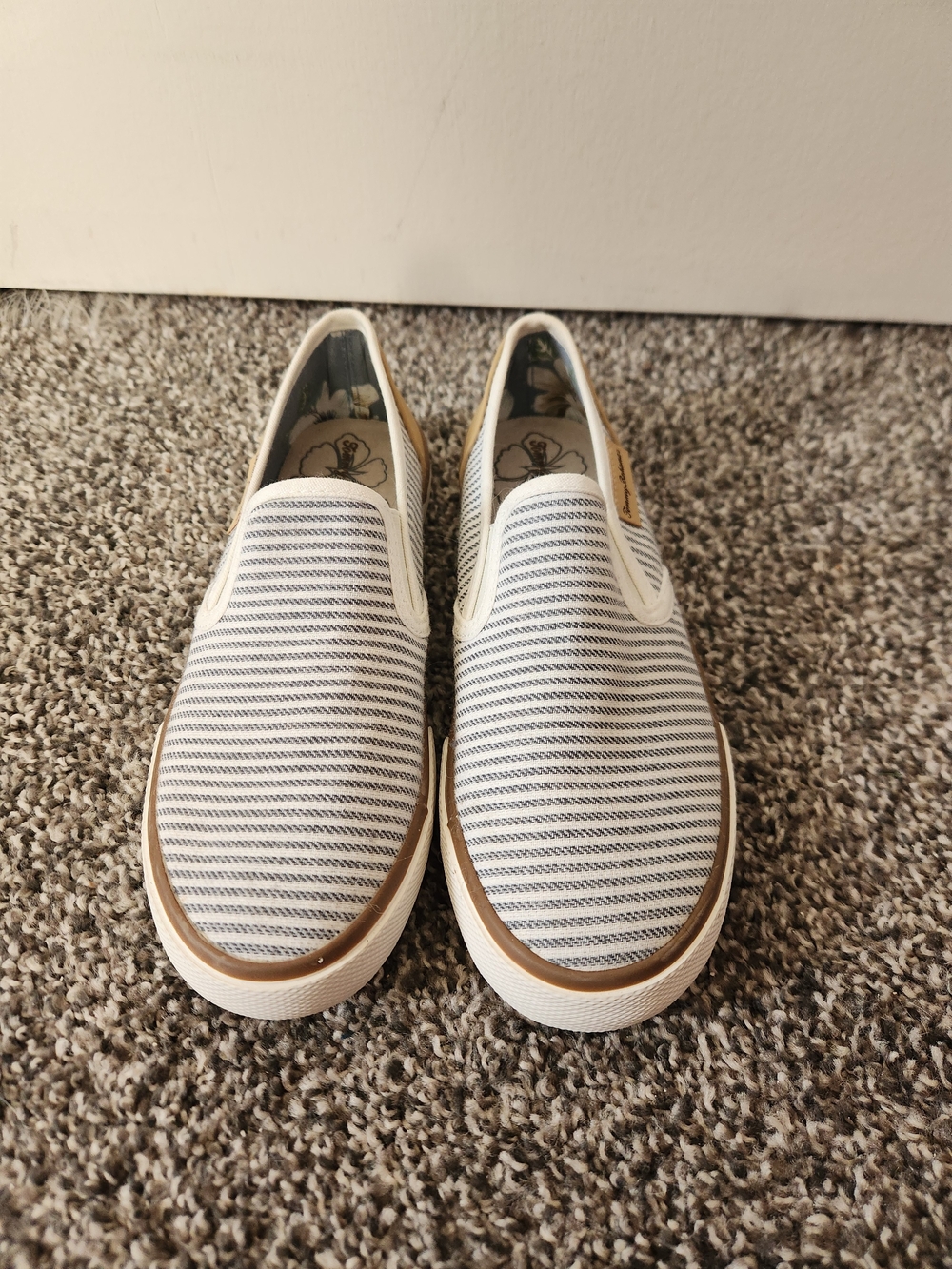 Tommy Bahama White and Navy Striped Slip-On Loafers